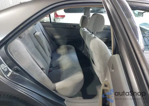 2003 Toyota Camry Le from USA, damaged, VIN 4T1BE32K23U718426